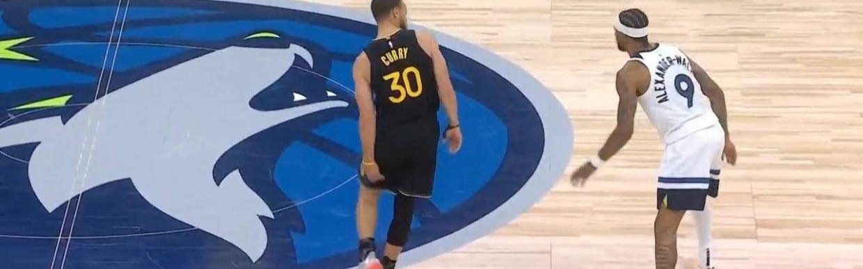 勇士重创！库里左腿筋拉伤 本场比赛不会回归