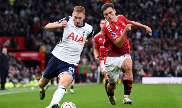 欧联杯决战开启！从1-0到4-3，曼联勇夺冠军，阿莫林率队冲击欧洲之巅