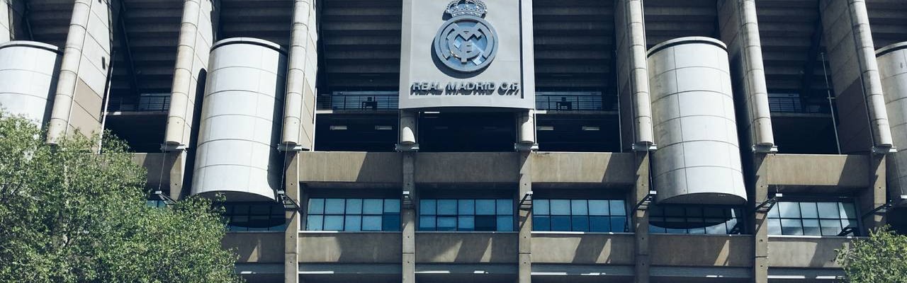 伯纳乌黄牛：经常有球迷被骗 我们从网络和皇马会员手里购票