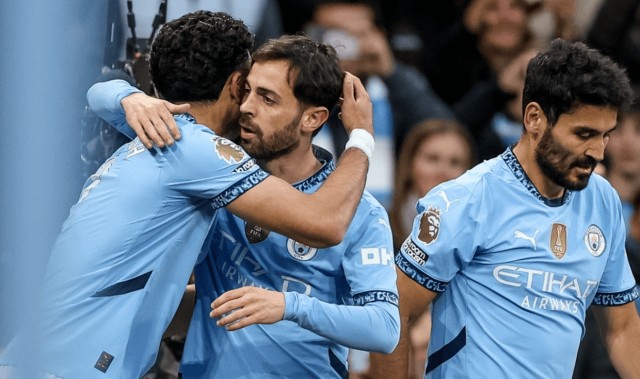 2-1绝杀！1-1绝平！疯狂一夜，曼城险胜，巴黎丢分，巴萨3连胜