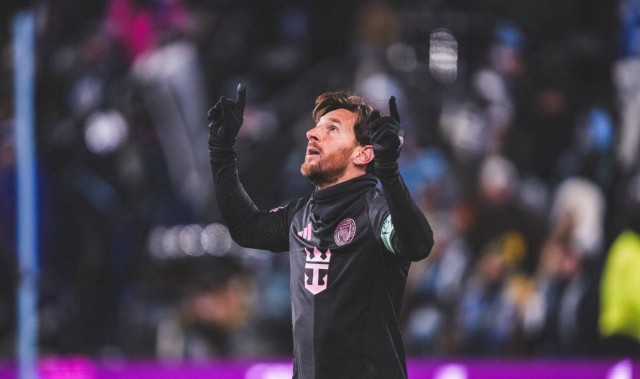 梅西或提前退役，职业生涯将以世界杯告别，C罗等待挑战