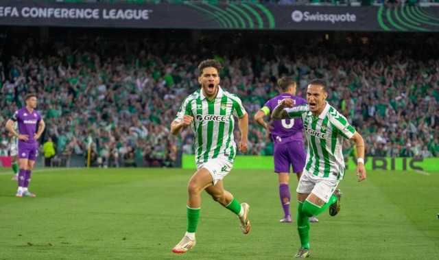 2-1，贝蒂斯掀翻意甲劲旅，25岁曼联弃将安东尼飙无敌世界波