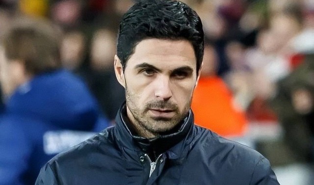 突然发现，本赛季欧冠四强只有一个球队，是阿尔特塔没有效力过的