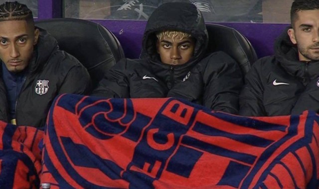 16轮西甲不败！拉菲尼亚救主 巴萨2-1逆转 领先皇马7分剑指四冠王