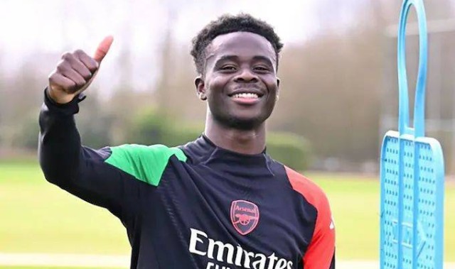 欧冠迎战皇马前，阿森纳传来好消息：萨卡伤停4个月满血归来
