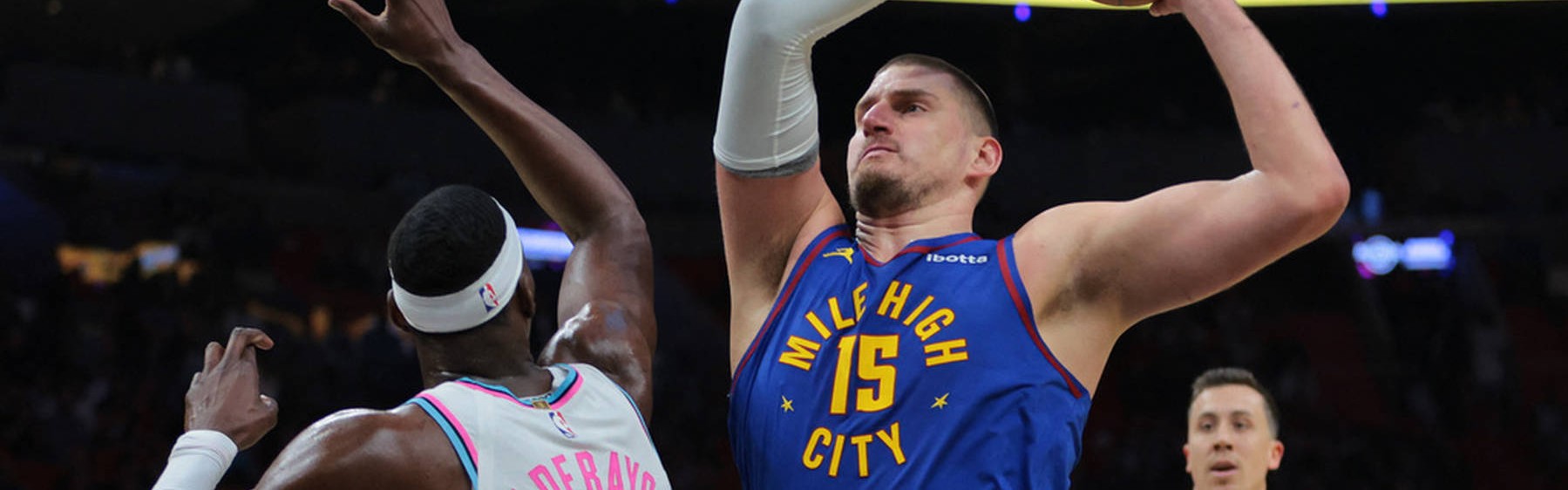 官方MVP榜：约基奇反超亚历山大居首 库里第6老詹NO.8