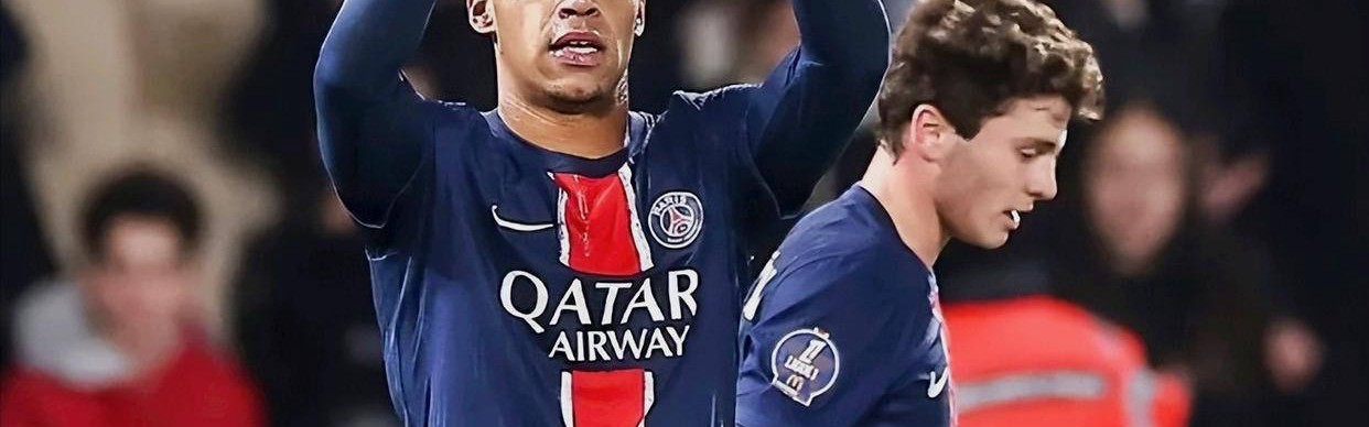 巴萨135亿标王闪耀赛场，33场造32球！登贝莱有望获得金球奖