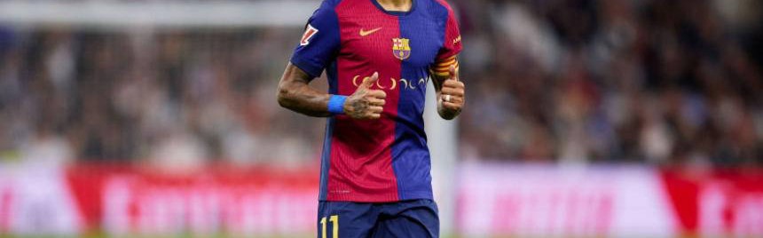 巴萨头牌登顶，姆巴佩下滑，《法甲一哥》第三，金球奖风云变幻