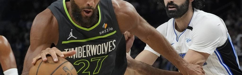 班凯罗43+11爱德华兹28+5 森林狼击败魔术取7连胜