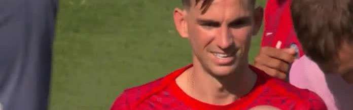 巴黎4：0大胜皇马，登贝莱现场给姆巴佩示范金球奖表现